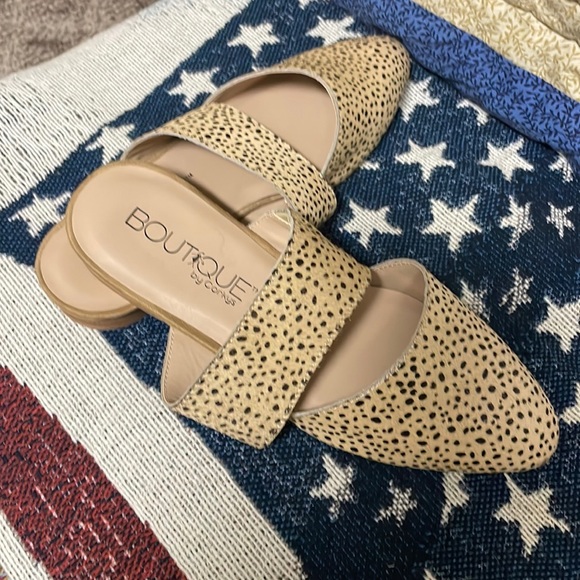 Boutique by Corky’s mules - Picture 1 of 4